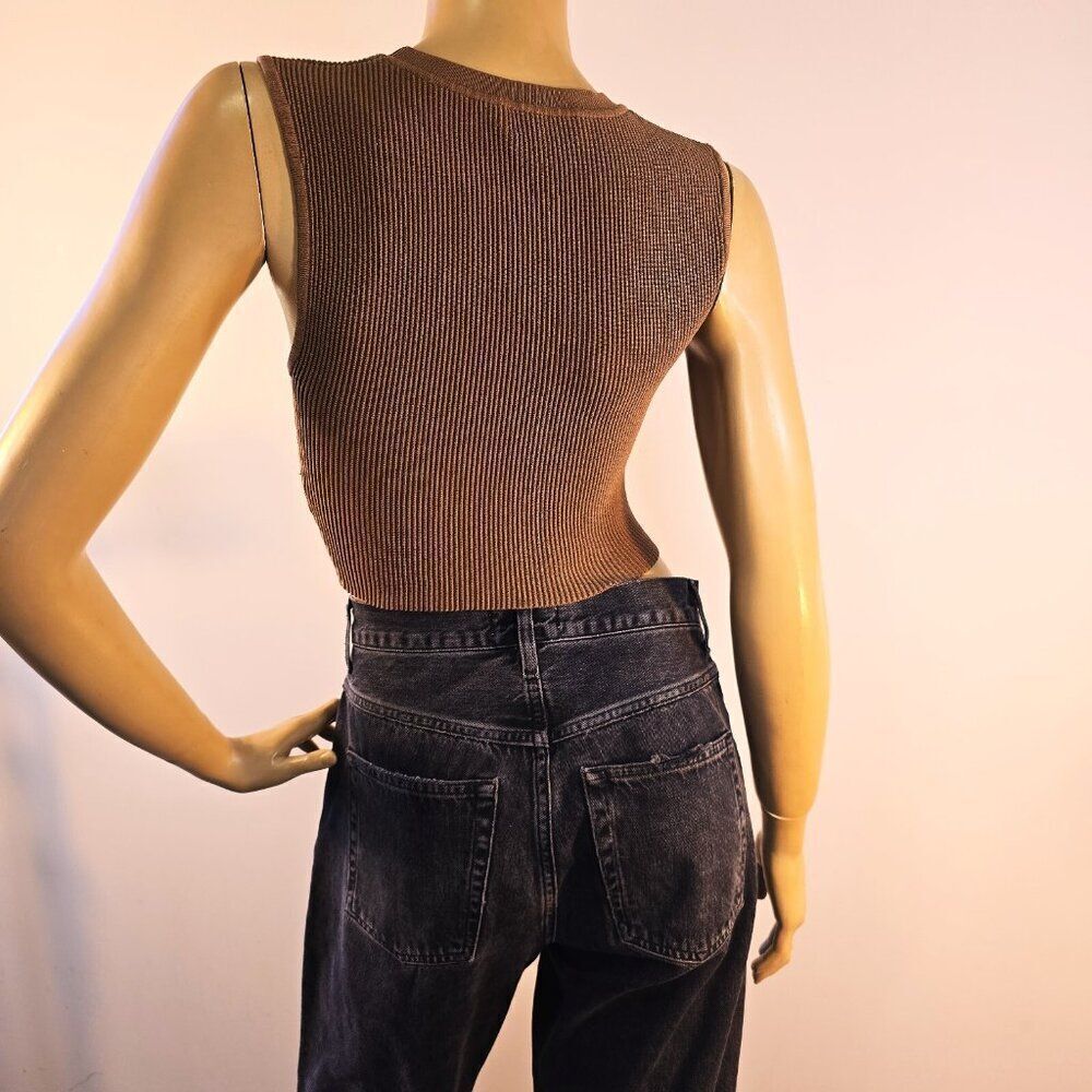 Babaton Aritzia Sculpt Ribbed Knit Cropped Sleeveless Tank Top Brown Size Small - Picture 2 of 6